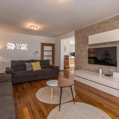 Beautiful In With Wifi Holiday home