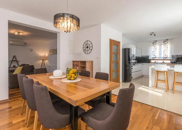 Дом отдыха Cozy In With Sauna *